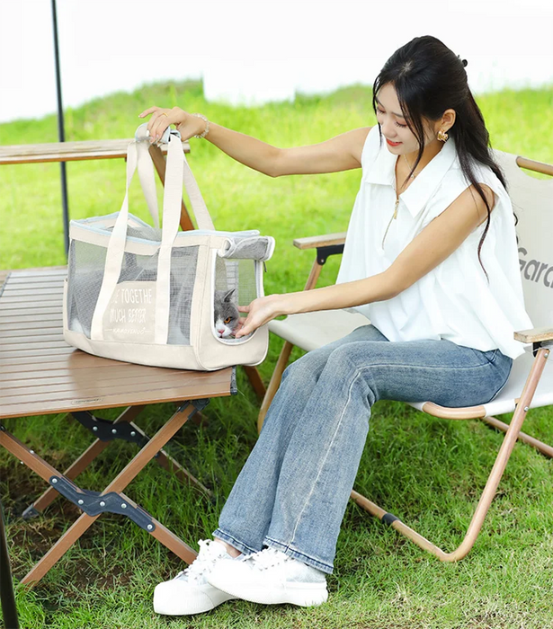 Breathable Pet Carrier Bag Portable Pet Travel Bag with Ventilation for Cats & Dogs Outdoor Cat Handbag Dog Carrier Bag